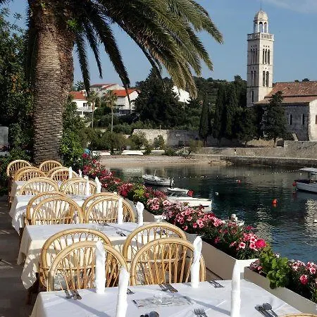 Dalmacija Hvar Otel 3*